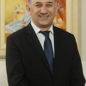 Prof. Edson Scabora Prof. Edson Scabora